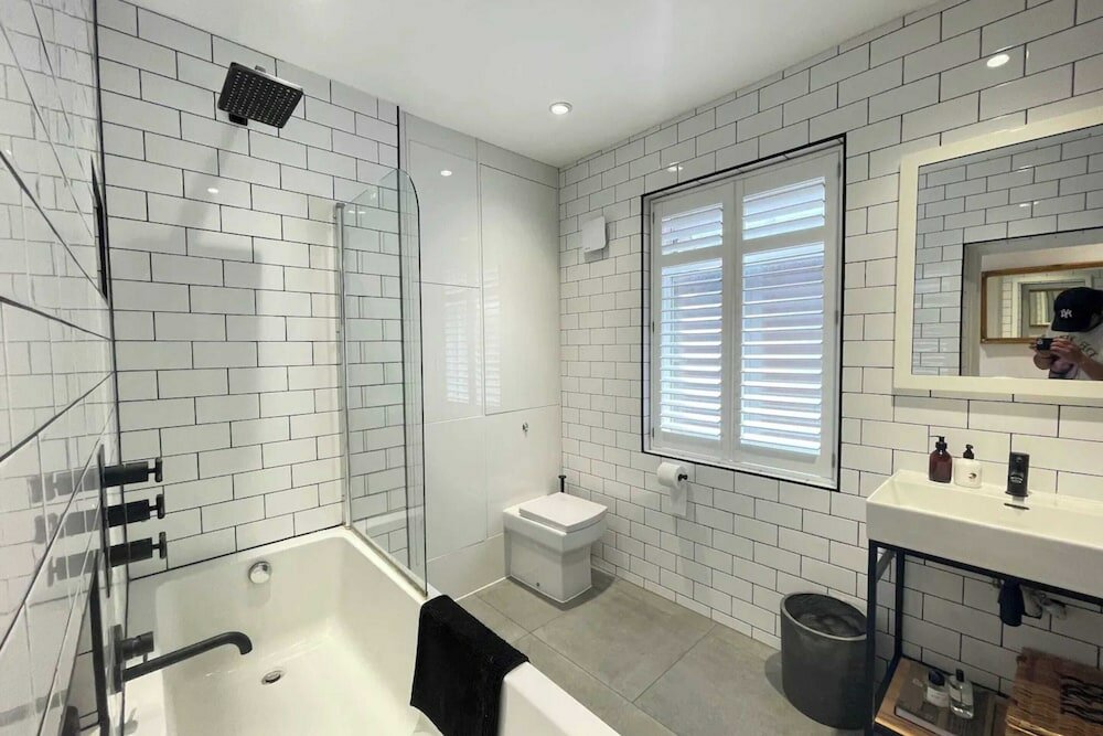 Фото Chic 1bd Home W/private Courtyard - Walthamstow!