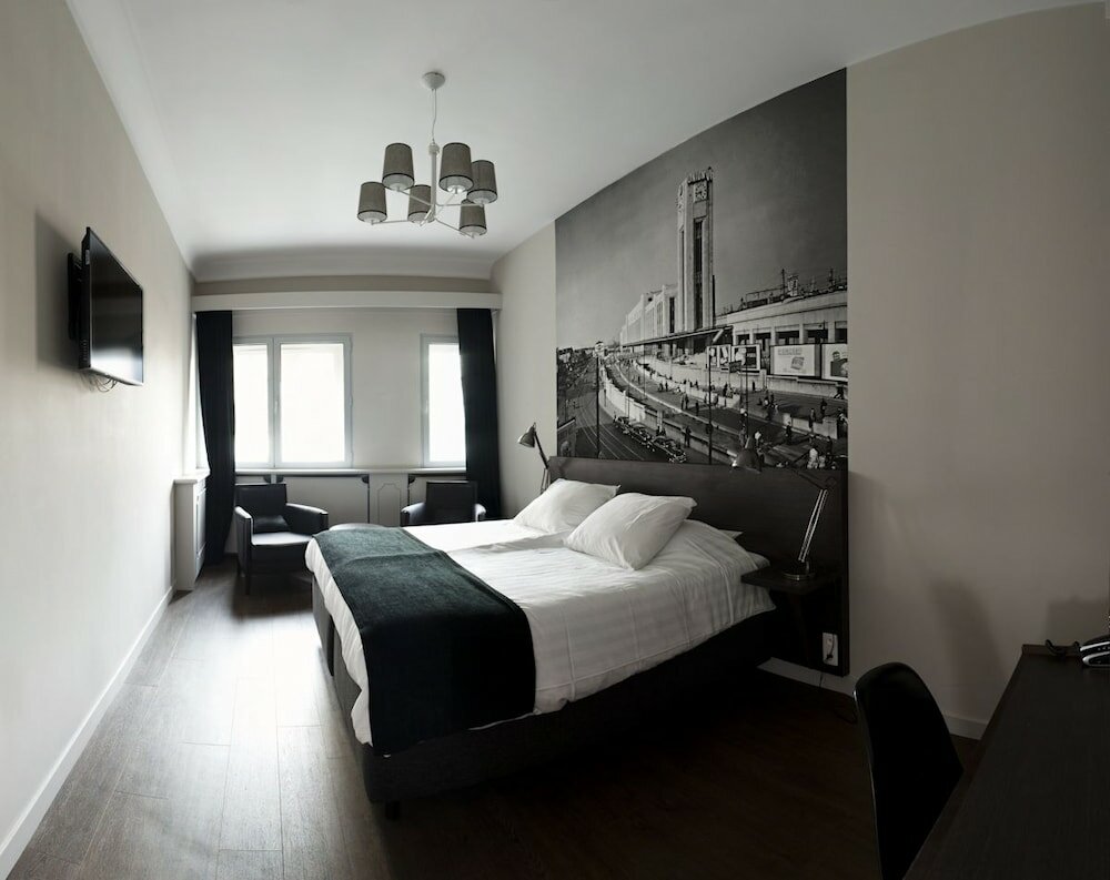 Фото отеля 2