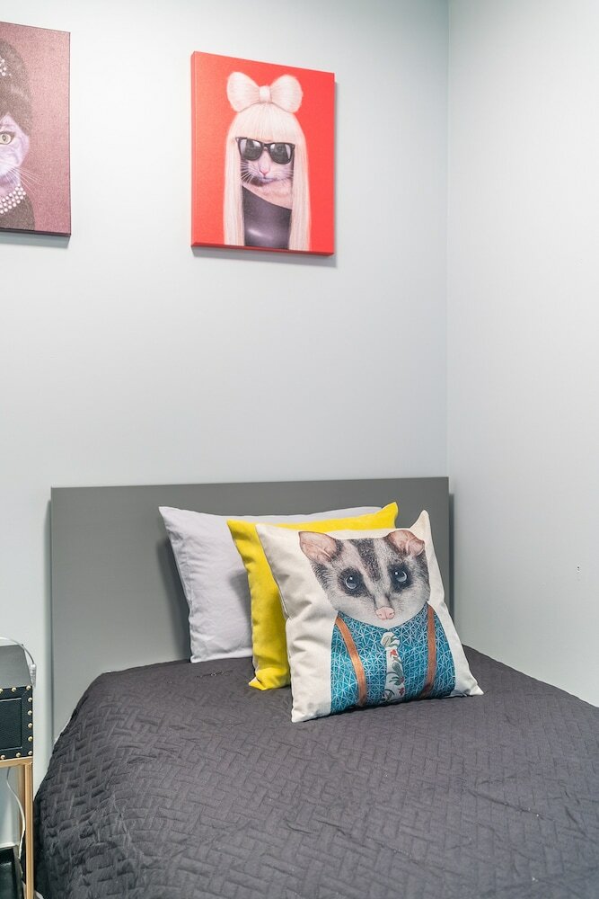 Фото SkyTree - Condos in Heart of Downtown