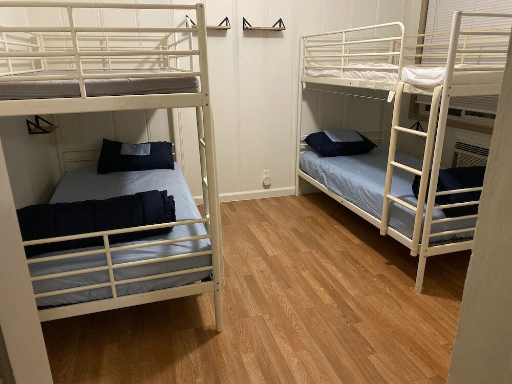 Фото Whole Family - Barrette - Hostel