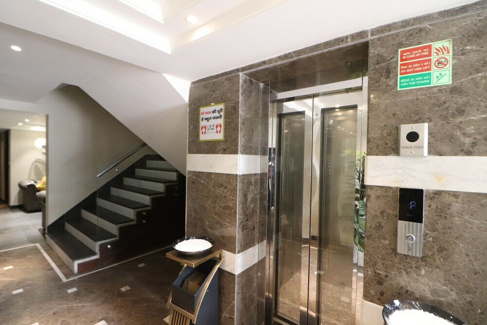 Фото Hotel Oak plaza New Delhi