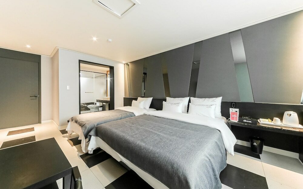 Фото Busan Sasang Namuneulbo