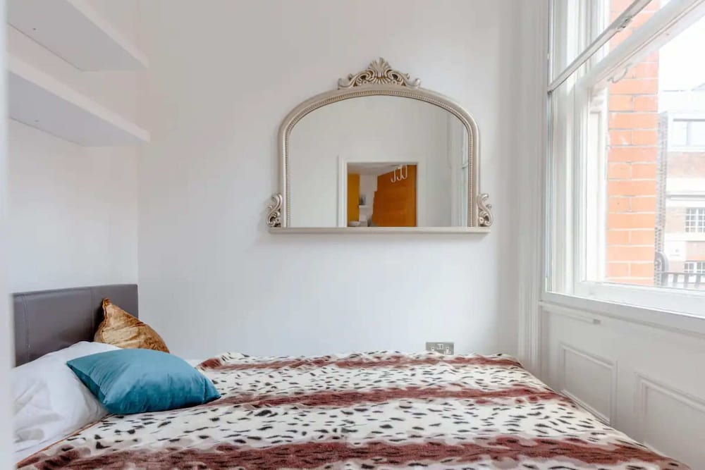 Фото Central & Cosy 1bd Flat - Soho