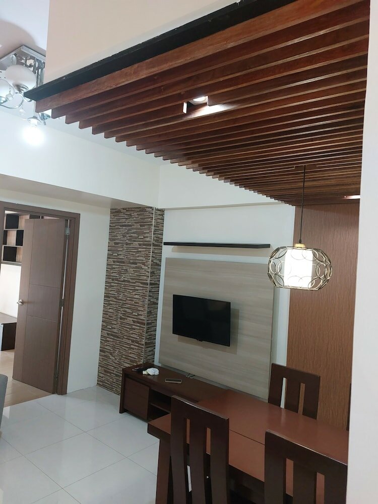 Фото Henry's Newport