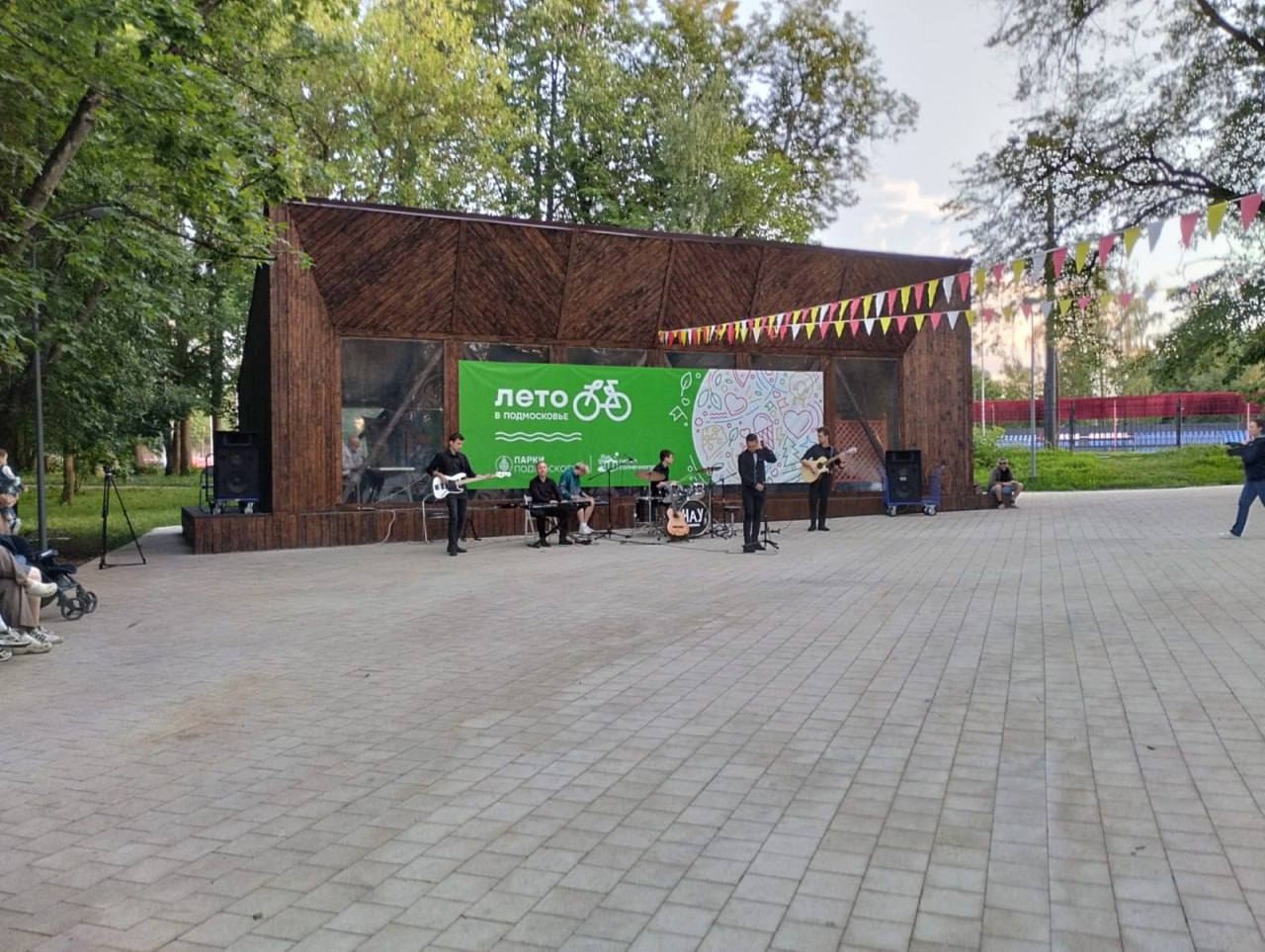 Фото База отдыха Домики