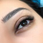 Aksaule Lashes (Абай даңғылы, 68), қас және кірпік салоны  Алматыда