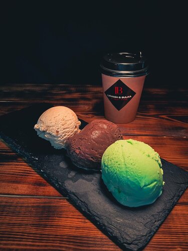 Жалаңаш Ирма Лаир