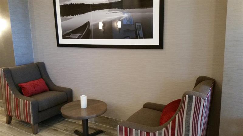 Фото Hampton Inn Oxford