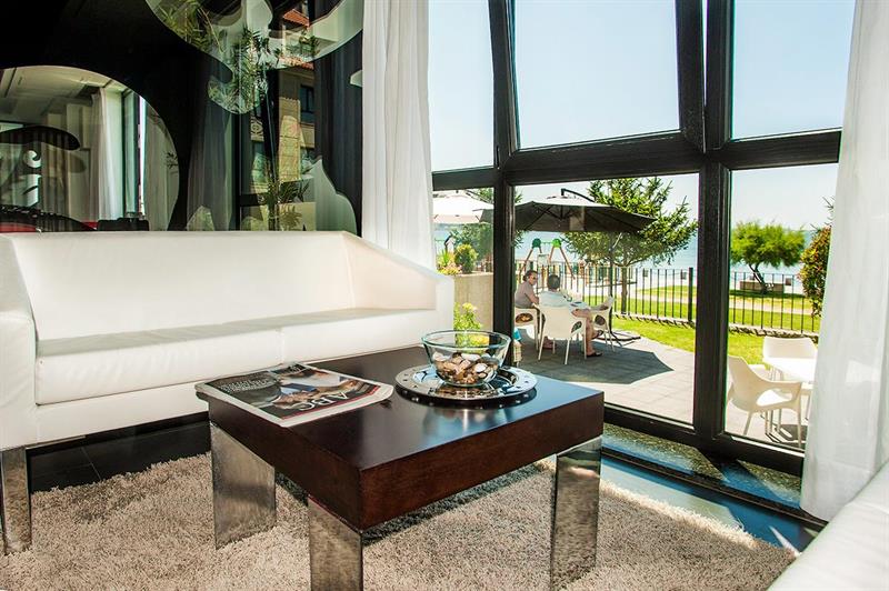 Фото Hotel Carril