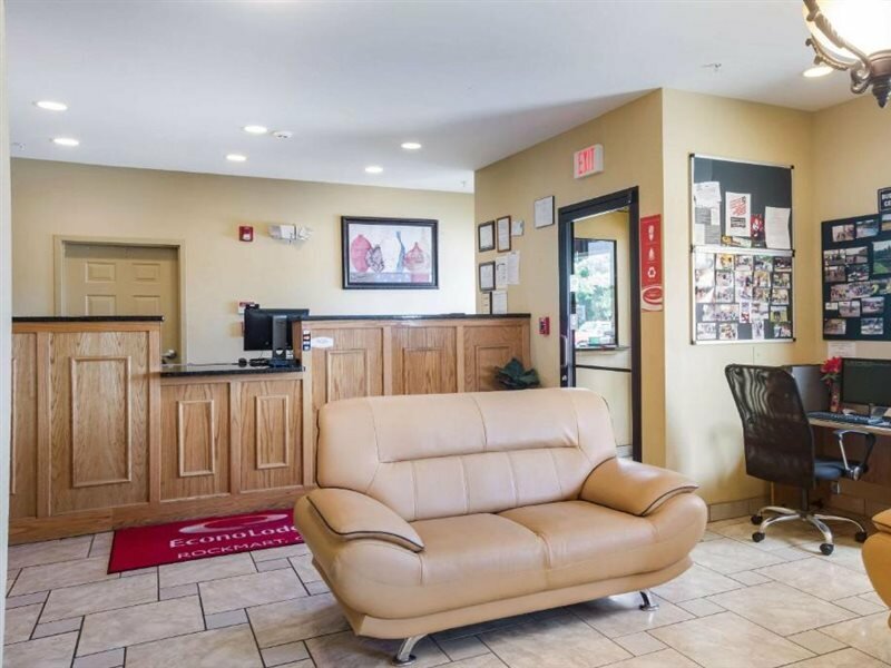 Фото Econo Lodge Inn & Suites Rockmart