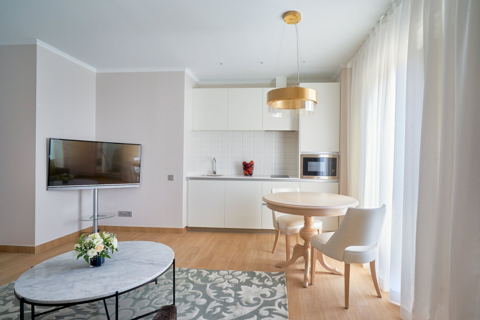 Фото Tandem Soho Suites