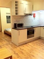 Фото Lyall Apartment Hotel