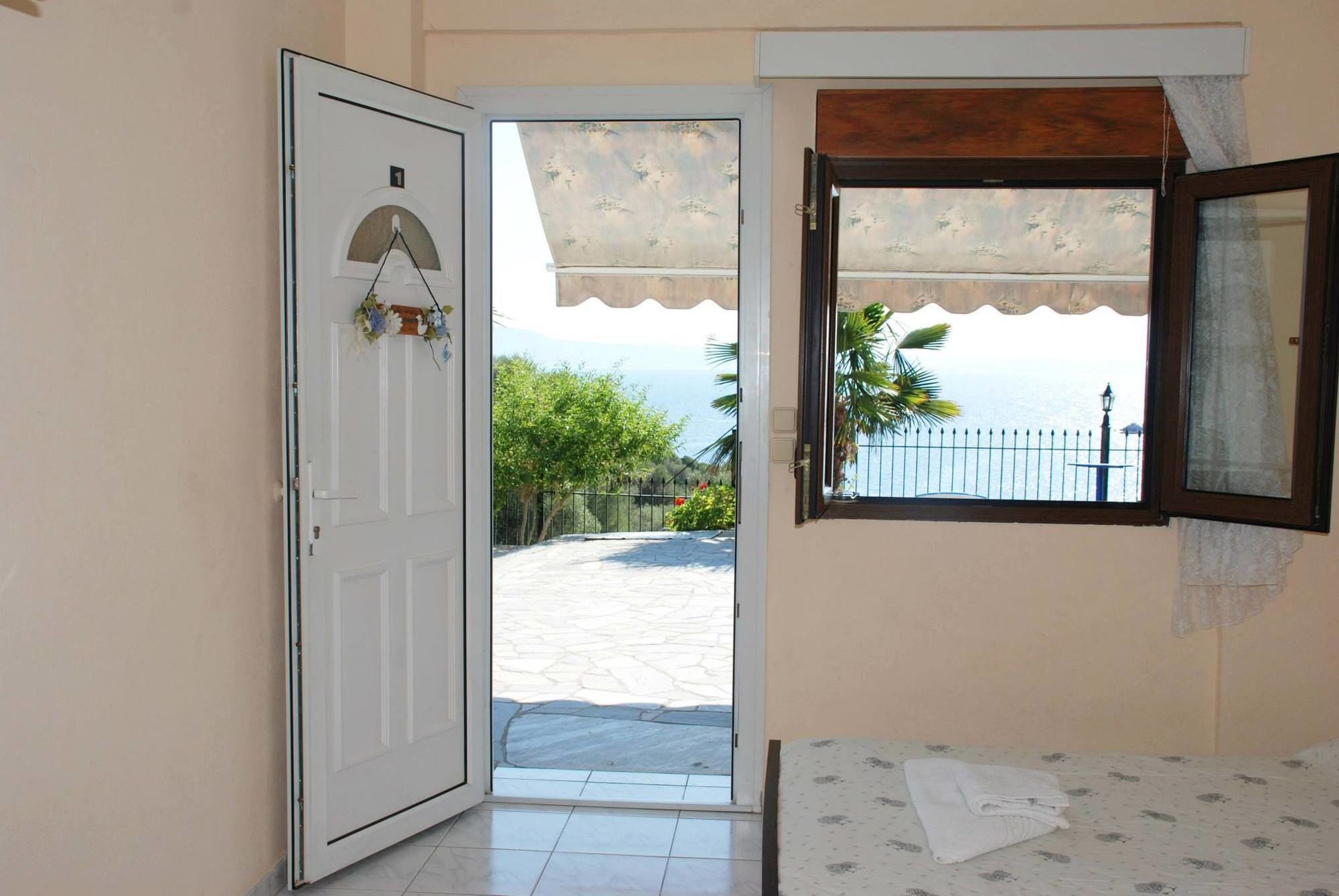 Фото Demi Studios