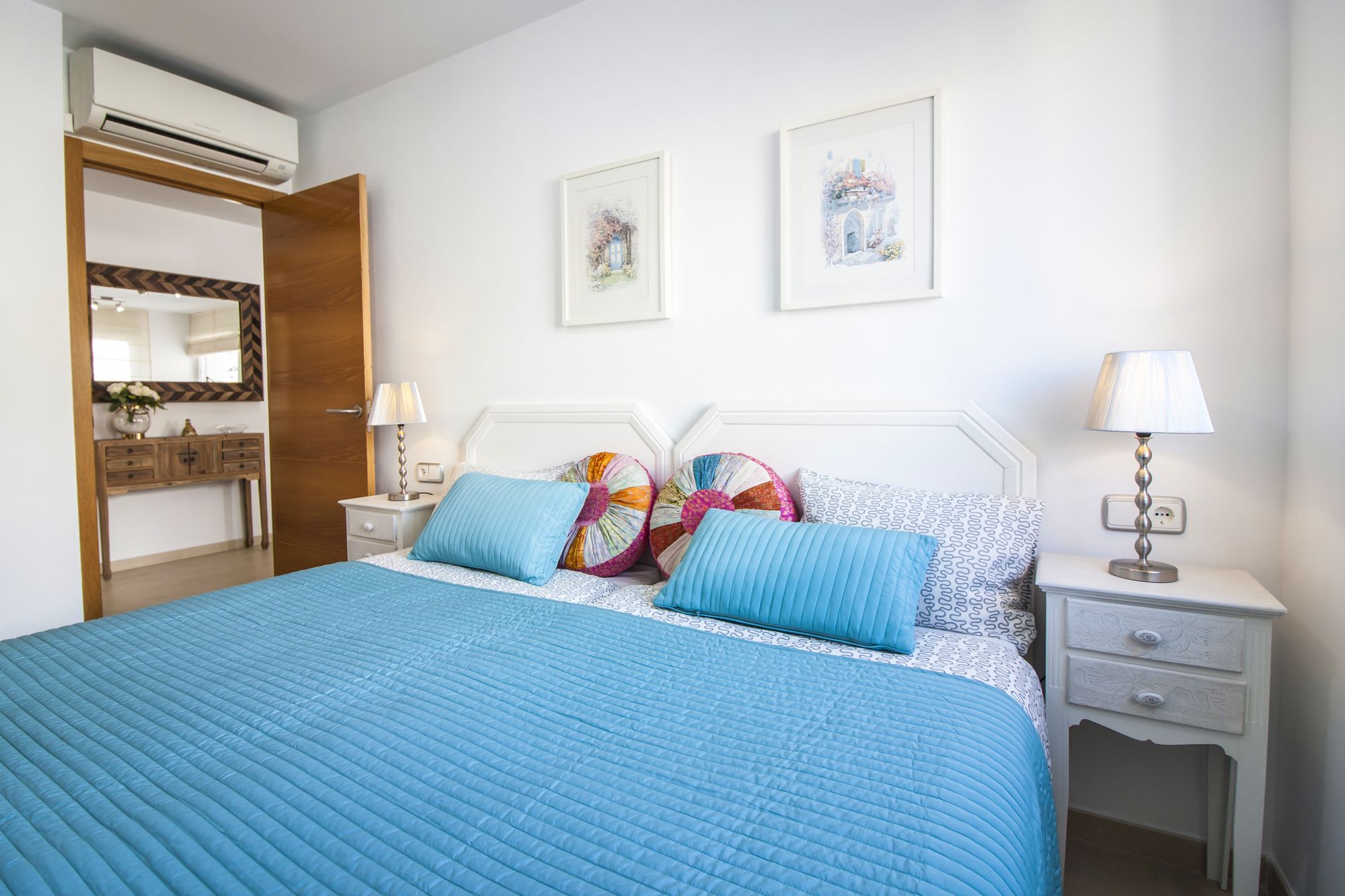 Фото 4Seasons San Nicolás Apartment