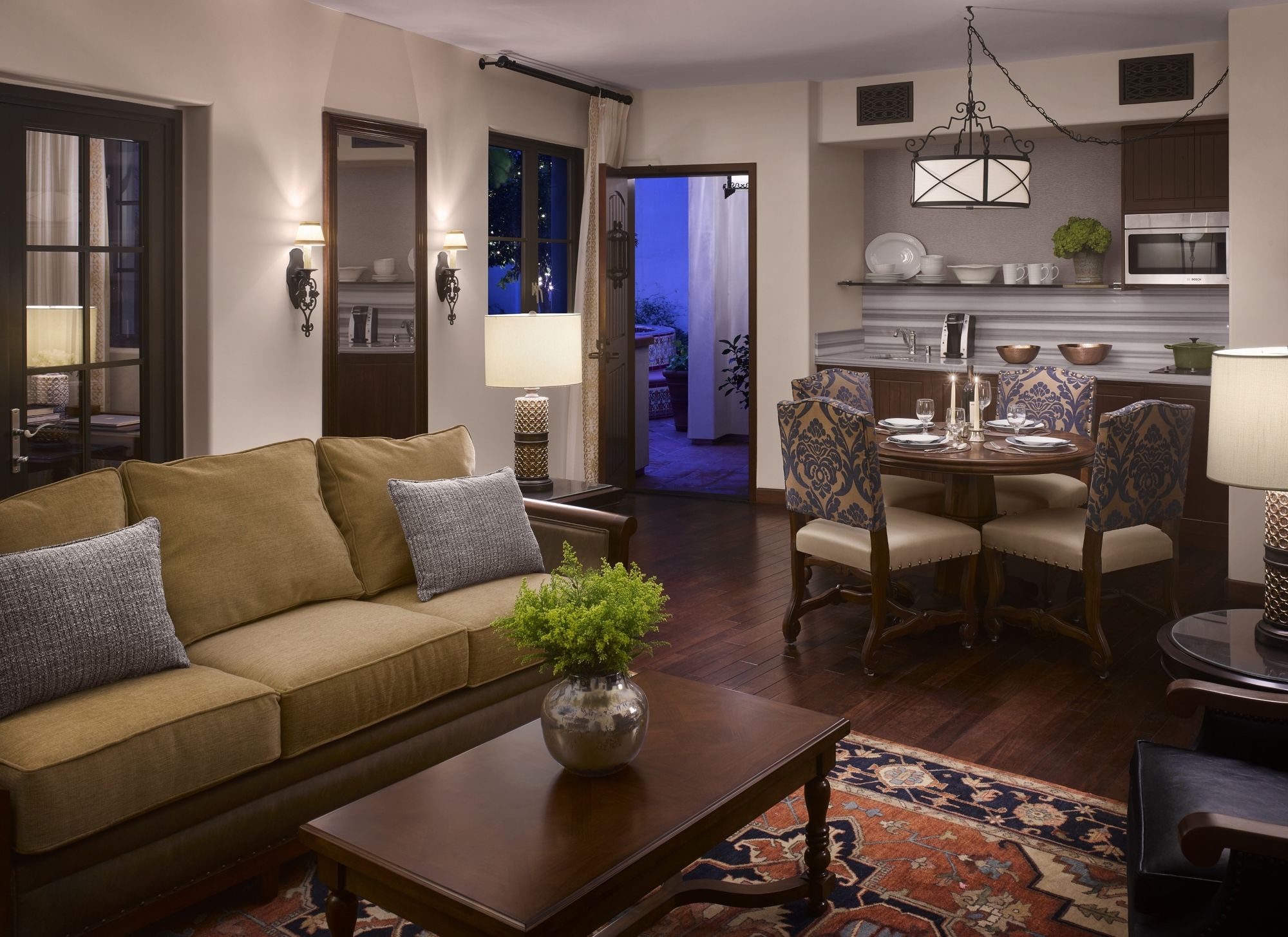 Фото Plaza La Reina