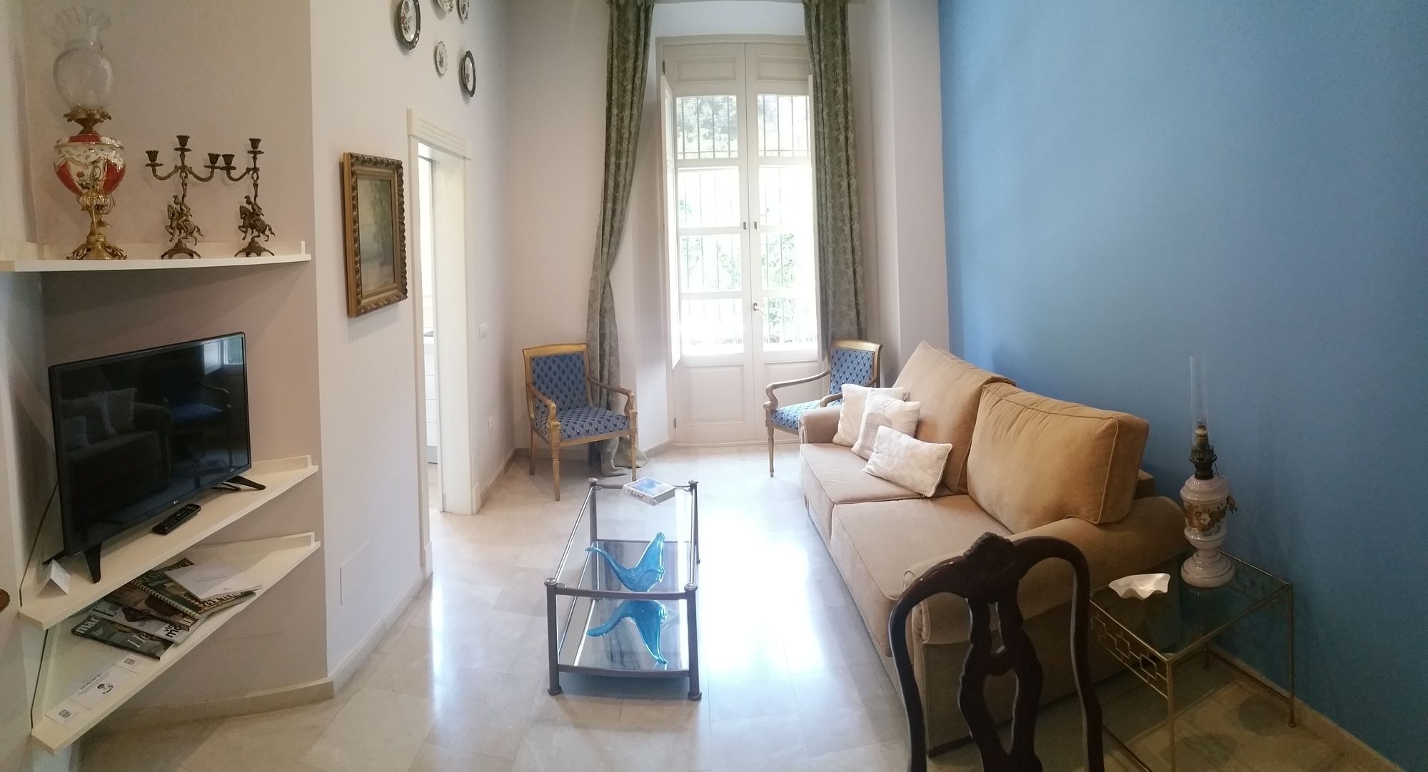 Фото La Casa Azul B&b Apartments