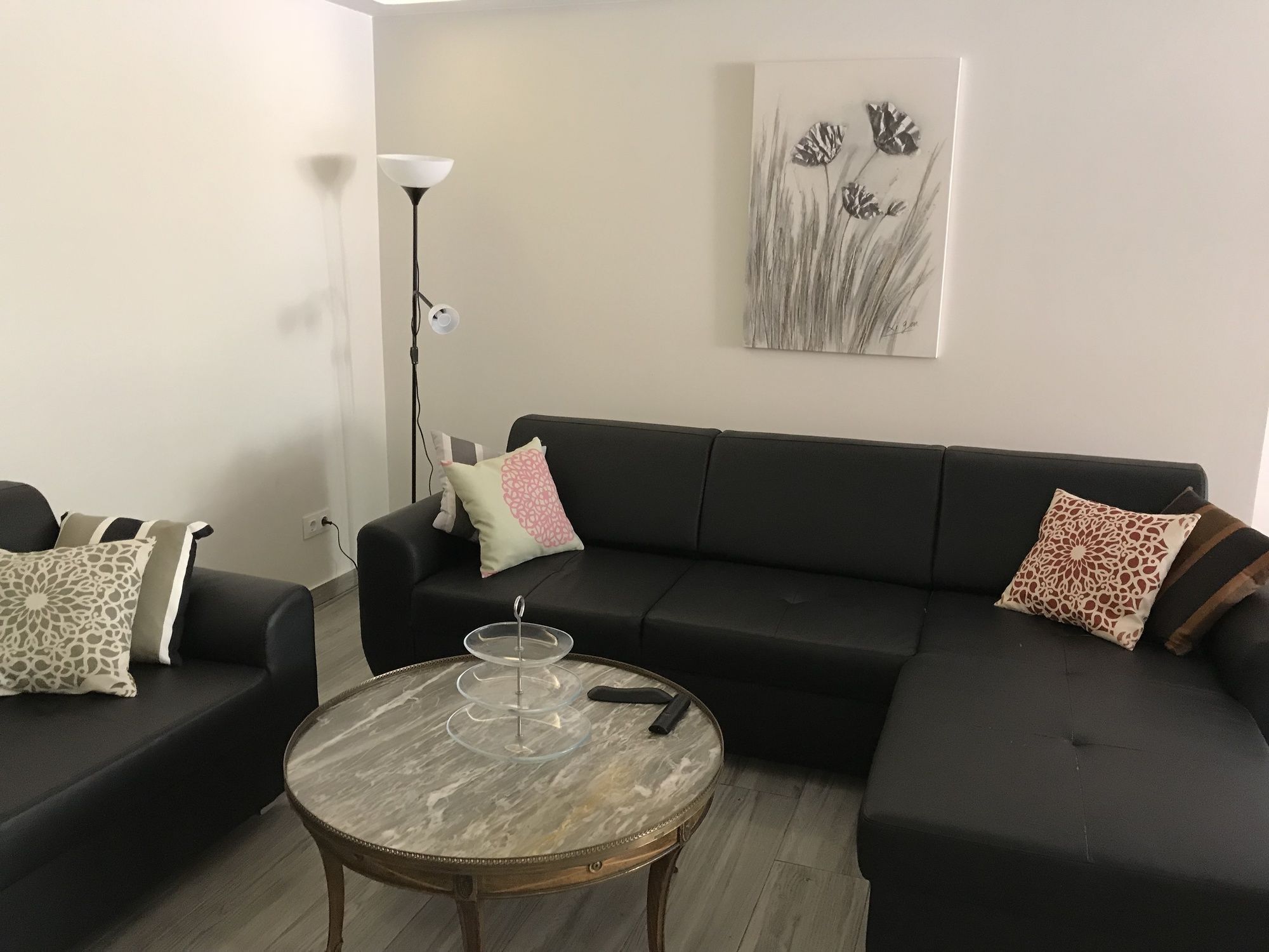 Фото Hostal Liwi