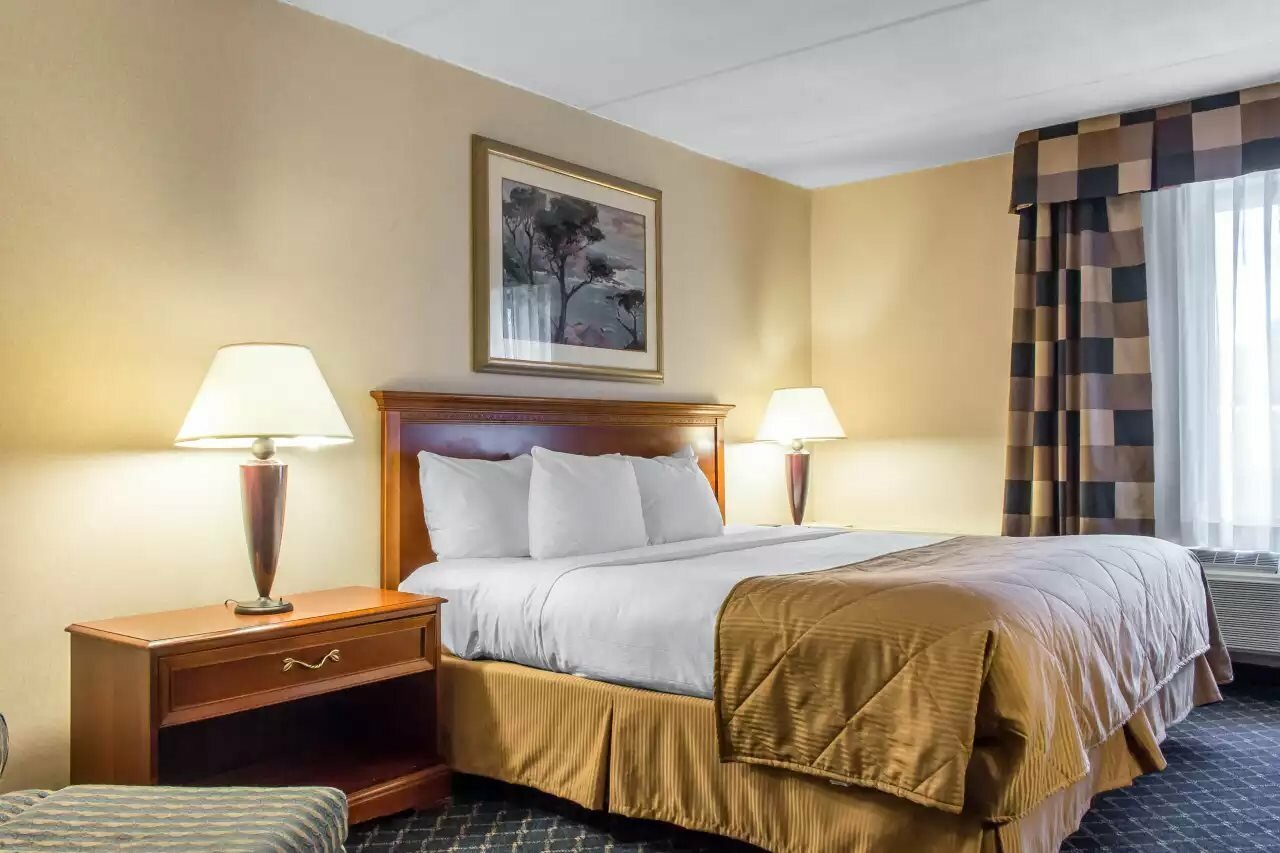 Фото Clarion Hotel & Conference Center