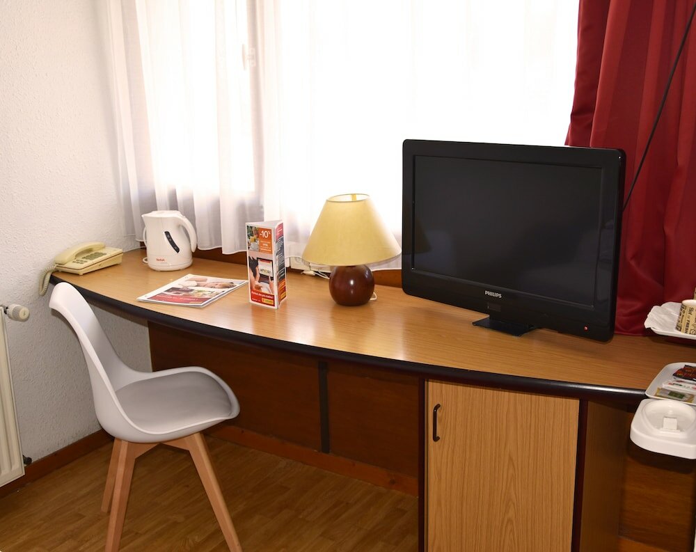 Фото Hotel Initial by Balladins La Roche-sur-Yon