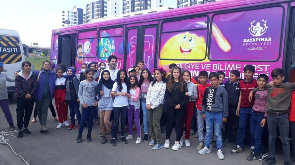 Primary school Ridvan Suer Primary School, Diyarbakir, photo