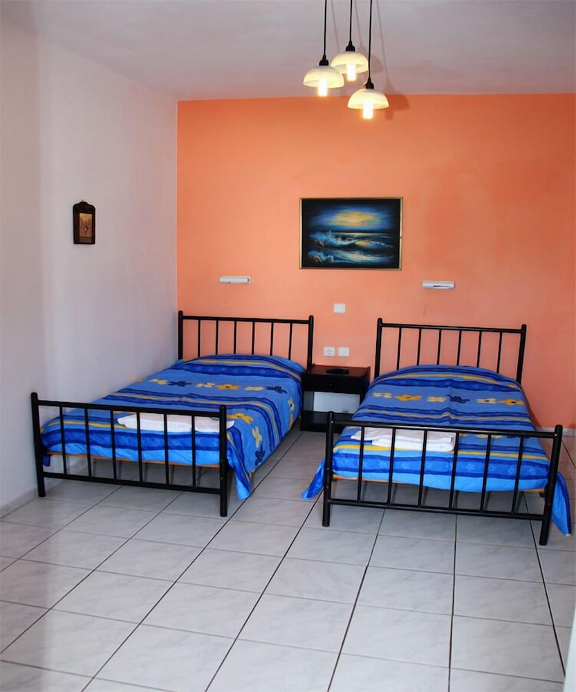 Фото Psaras Apartments