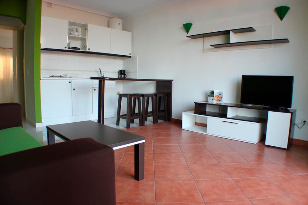 Фото Aparthotel la Piramide