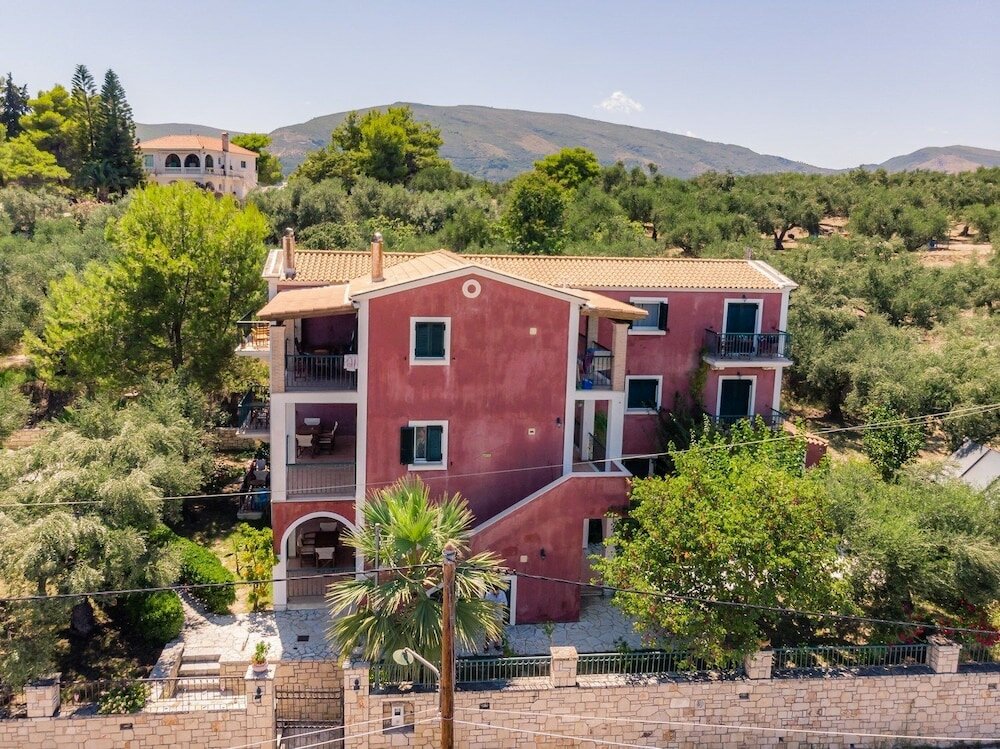 Фото Villa Liofyto Apartments