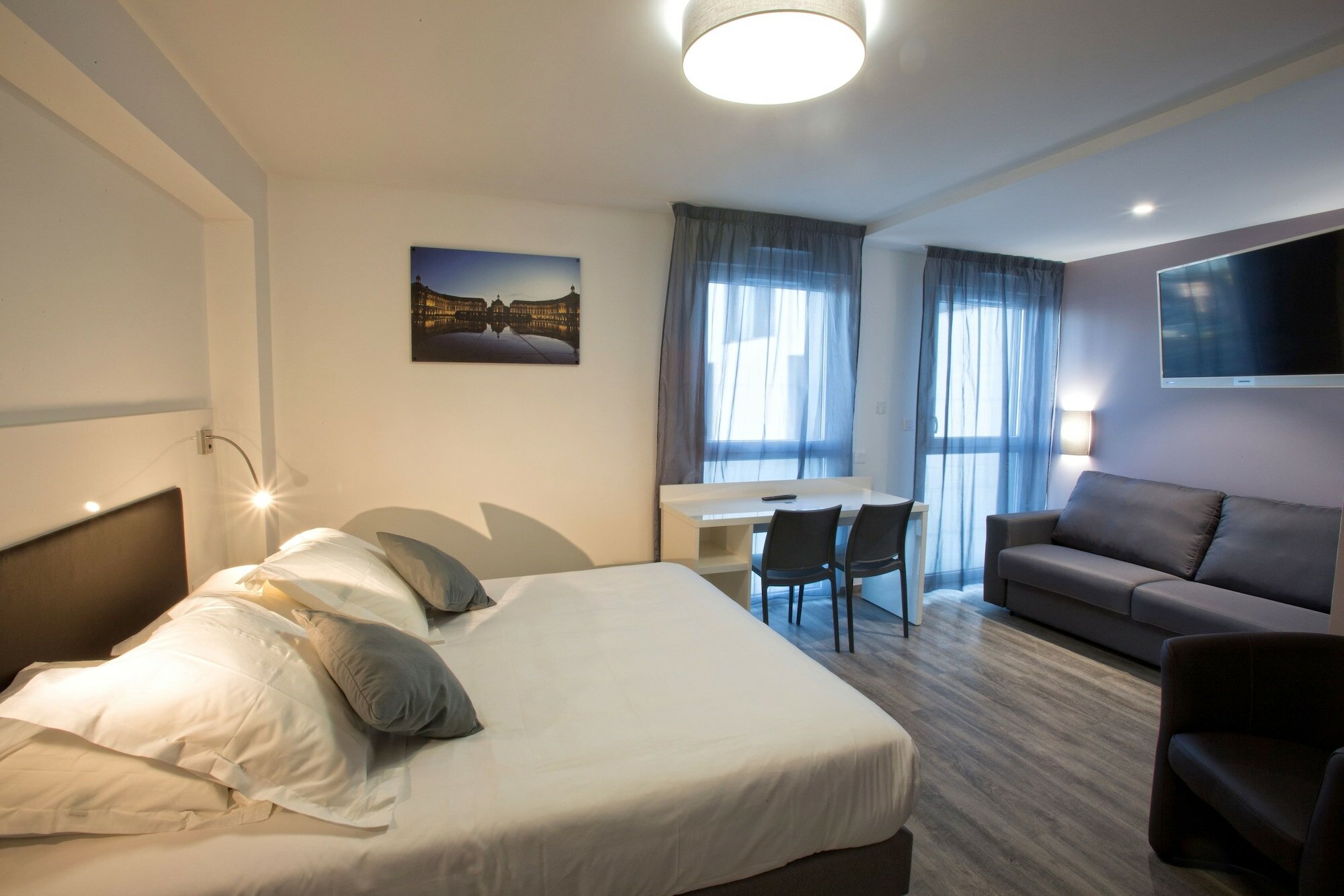 Фото All Suites Appart Hotel Choisy Le Roi