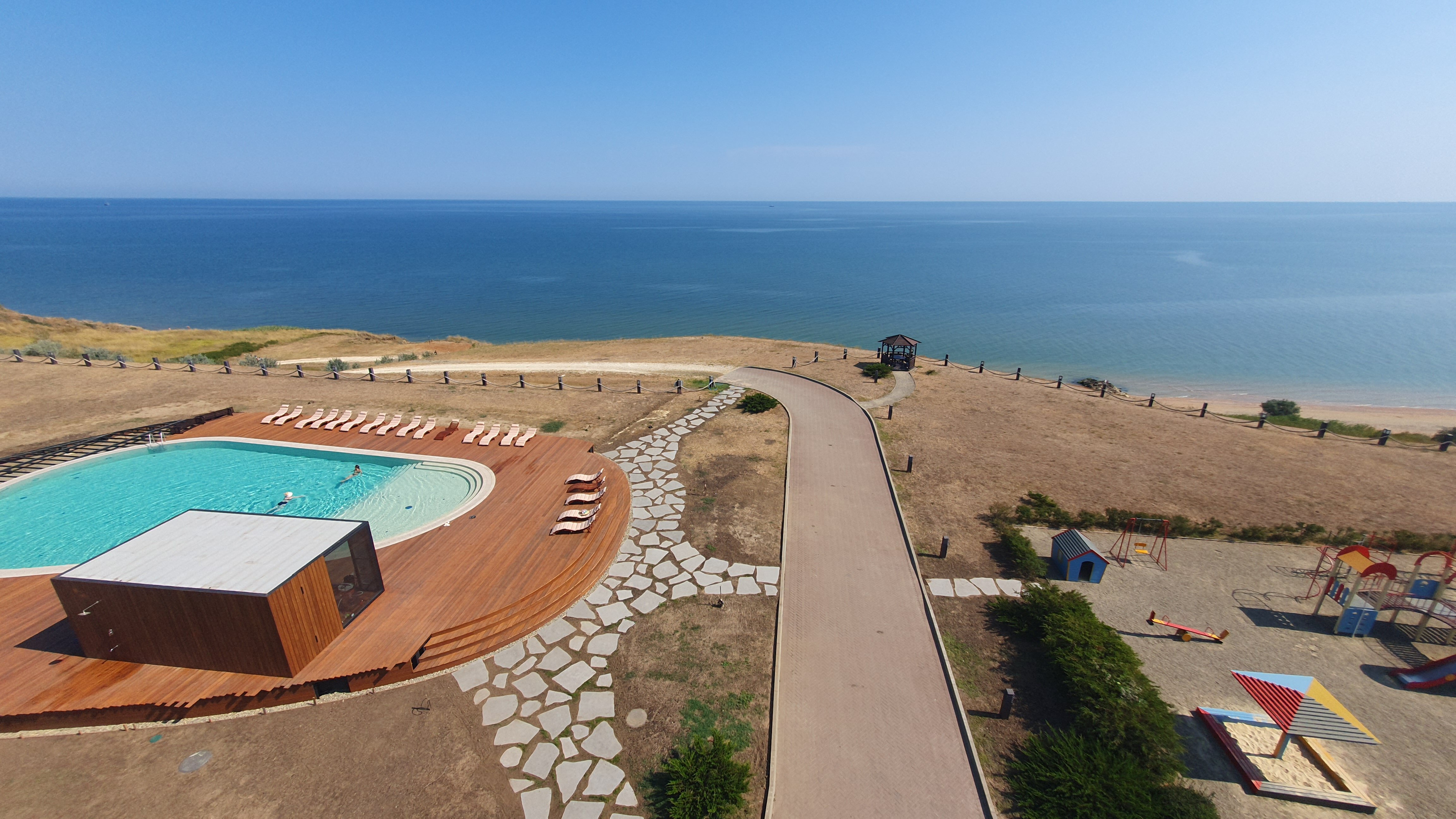 Фото Солнечный берег на улице Вишневая 6