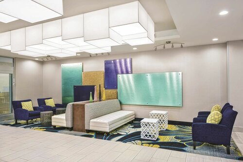 Гостиница La Quinta Inn & Suites by Wyndham Odessa N. - Sienna Tower в Одессе