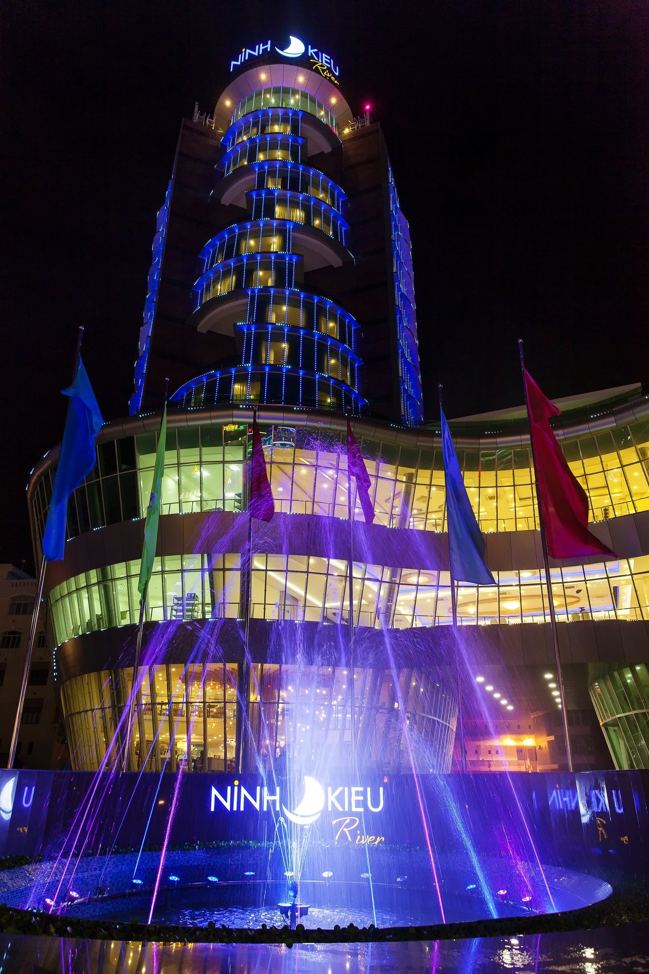 Фото Ninh Kieu Riverside Hotel