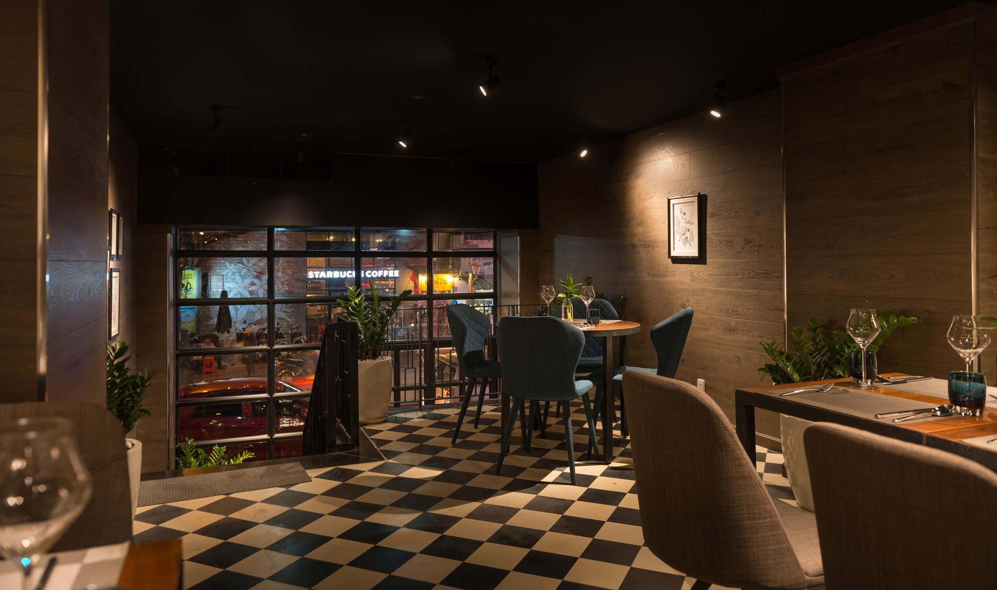 Фото C Central Hotel