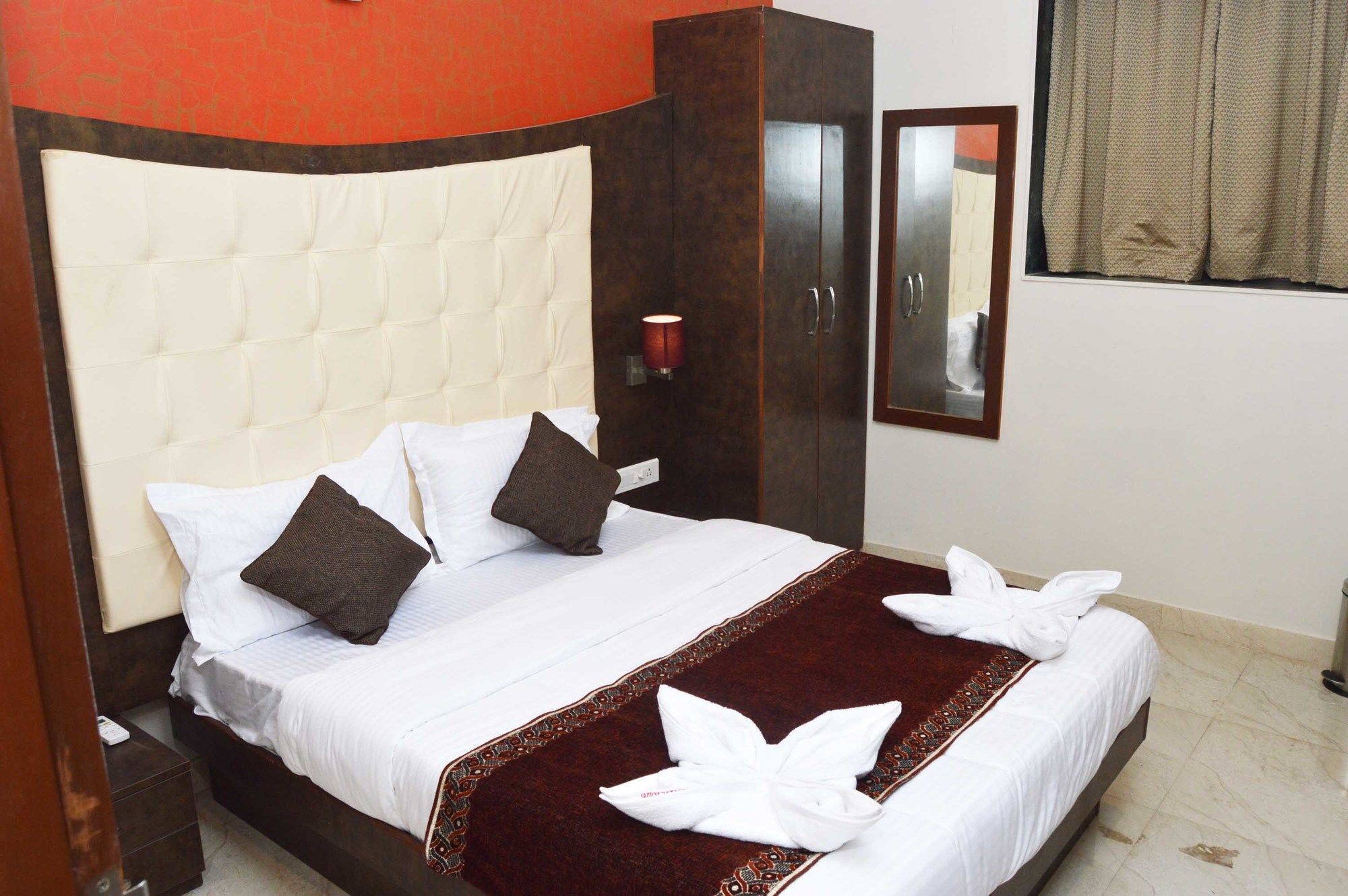 Фото Hotel Ak International