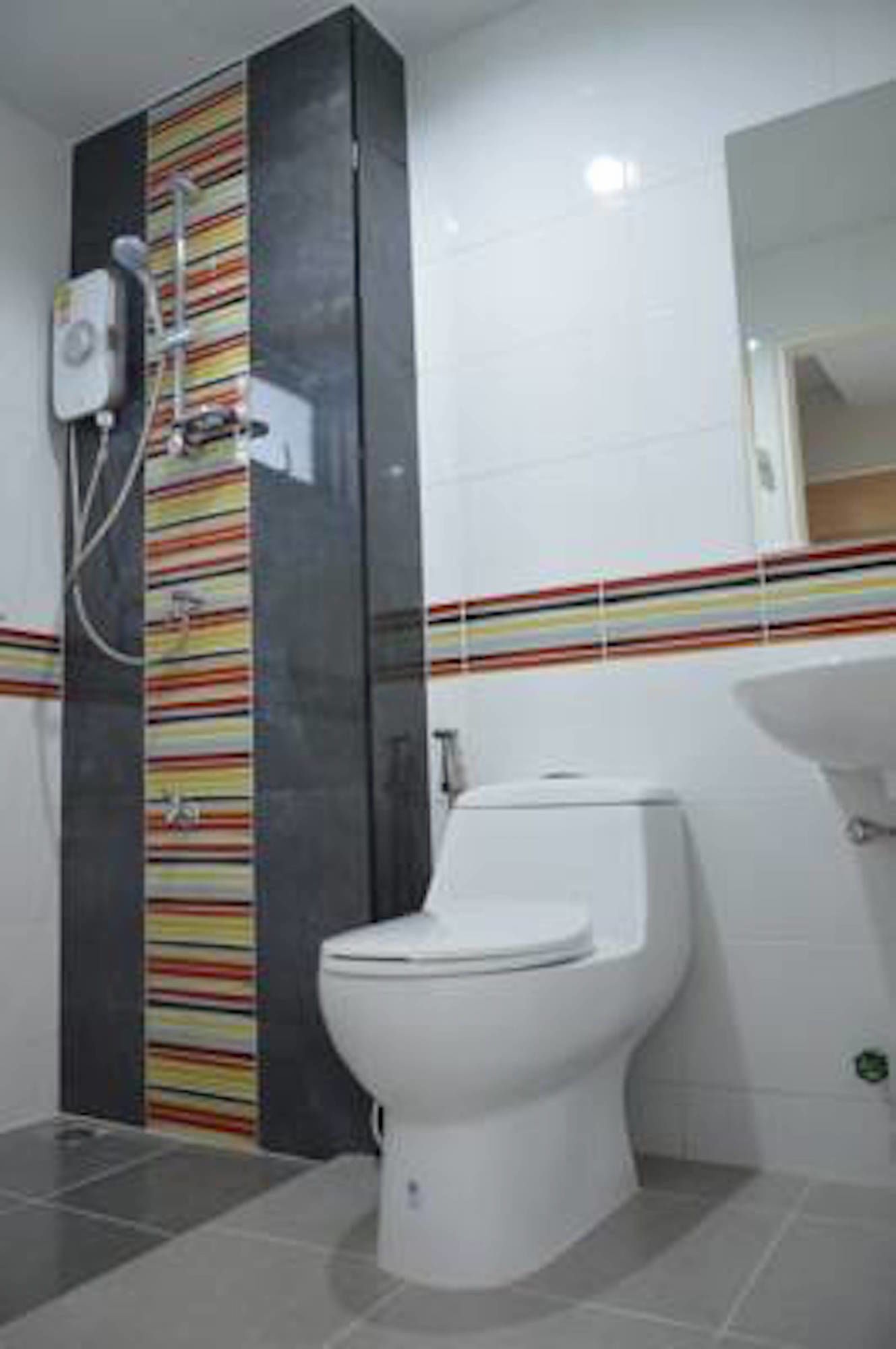 Фото Bright Apartment Hat Yai