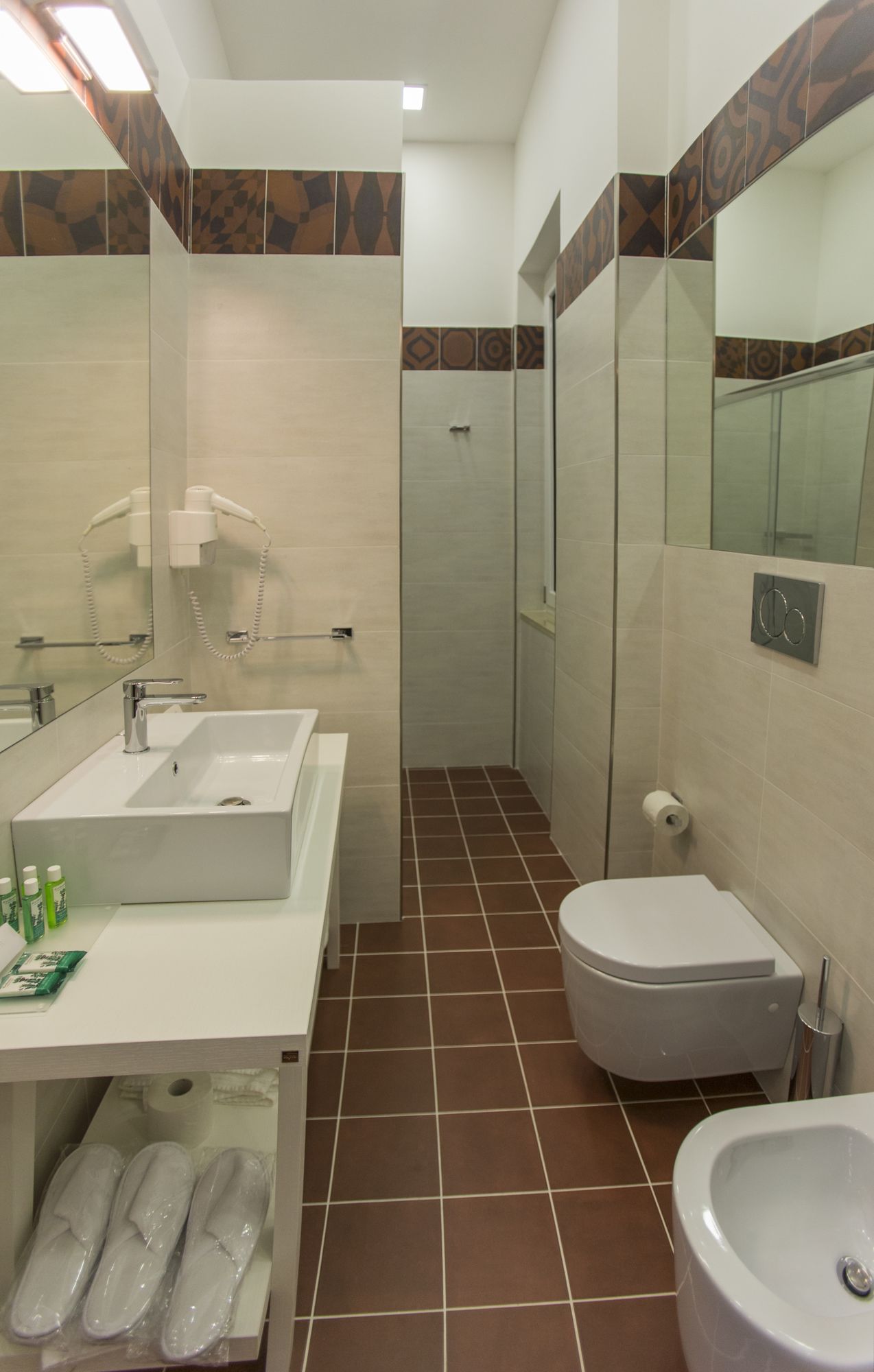 Фото IstayinToledo Luxury Guest House