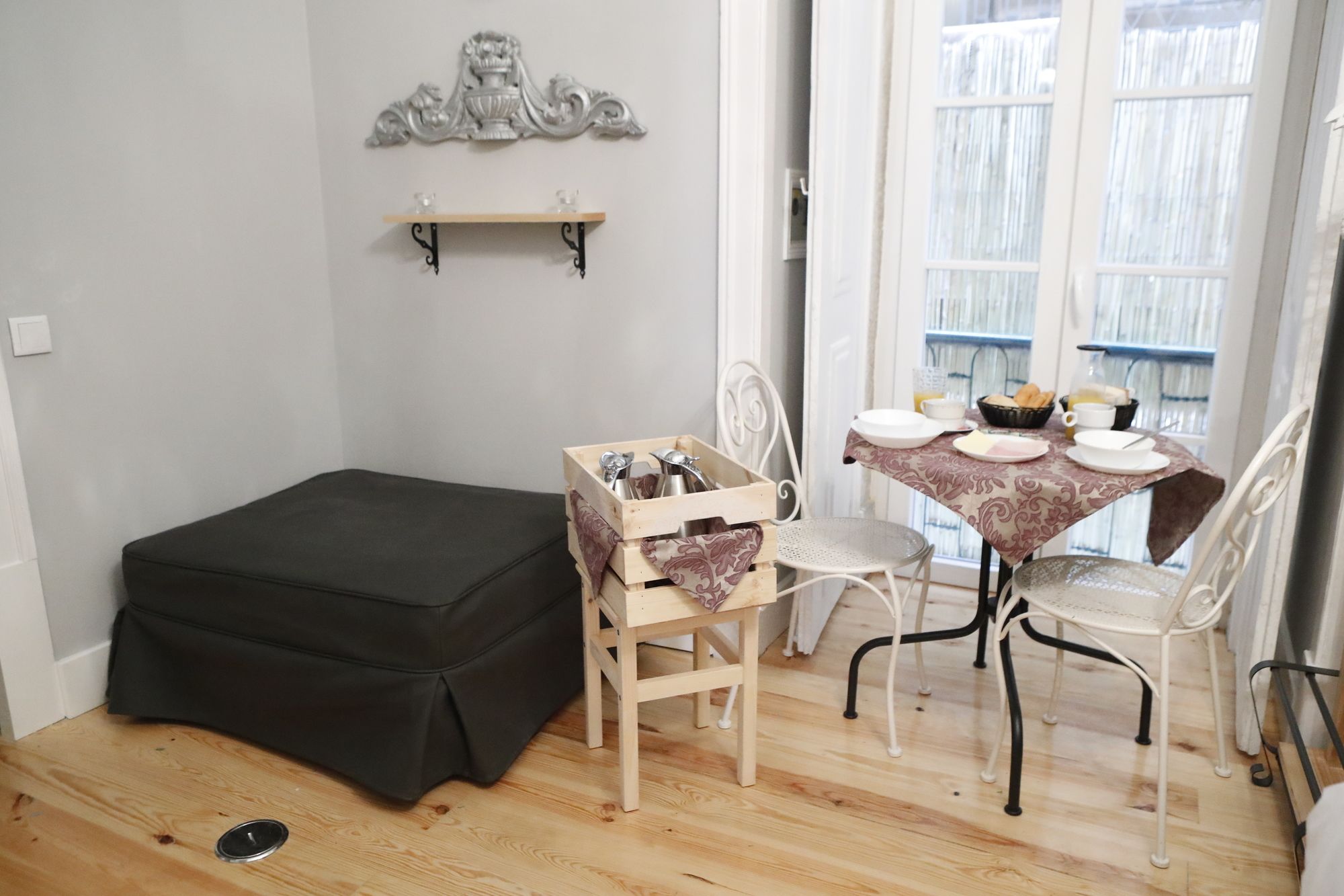 Фото B in B Lisbon Downtown Suites