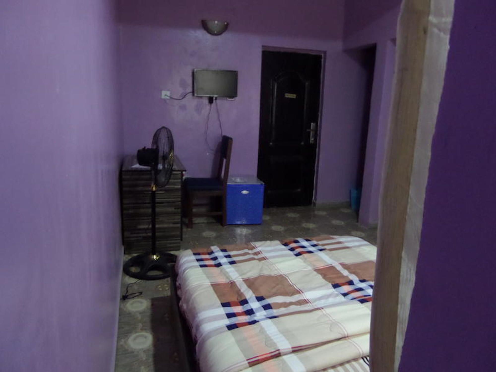 Фото X Garden Hotel & Suites