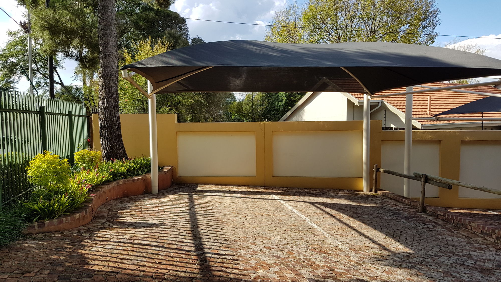 Фото Jubilee Lodge Guest House