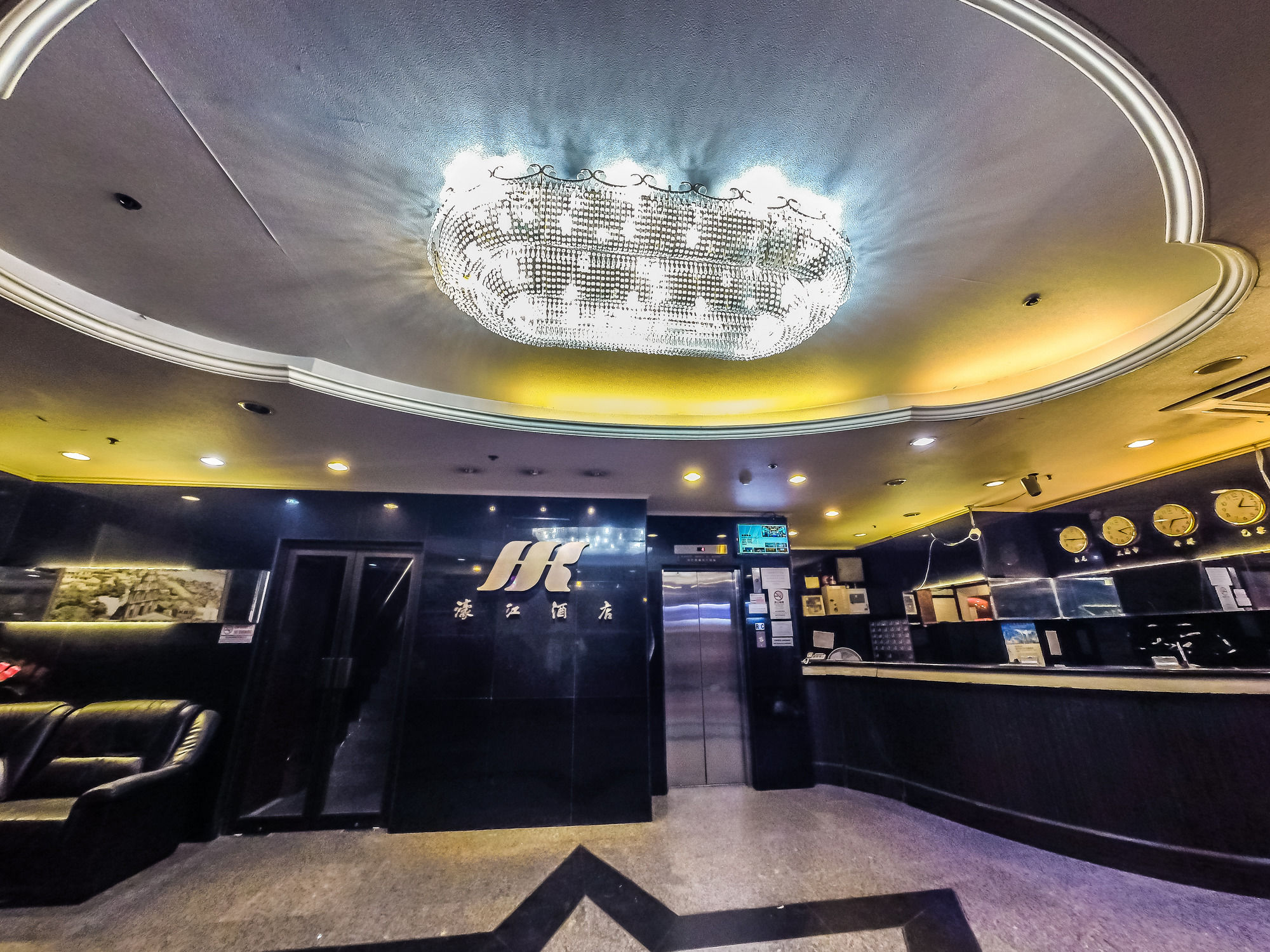 Фото Hotel Hou Kong