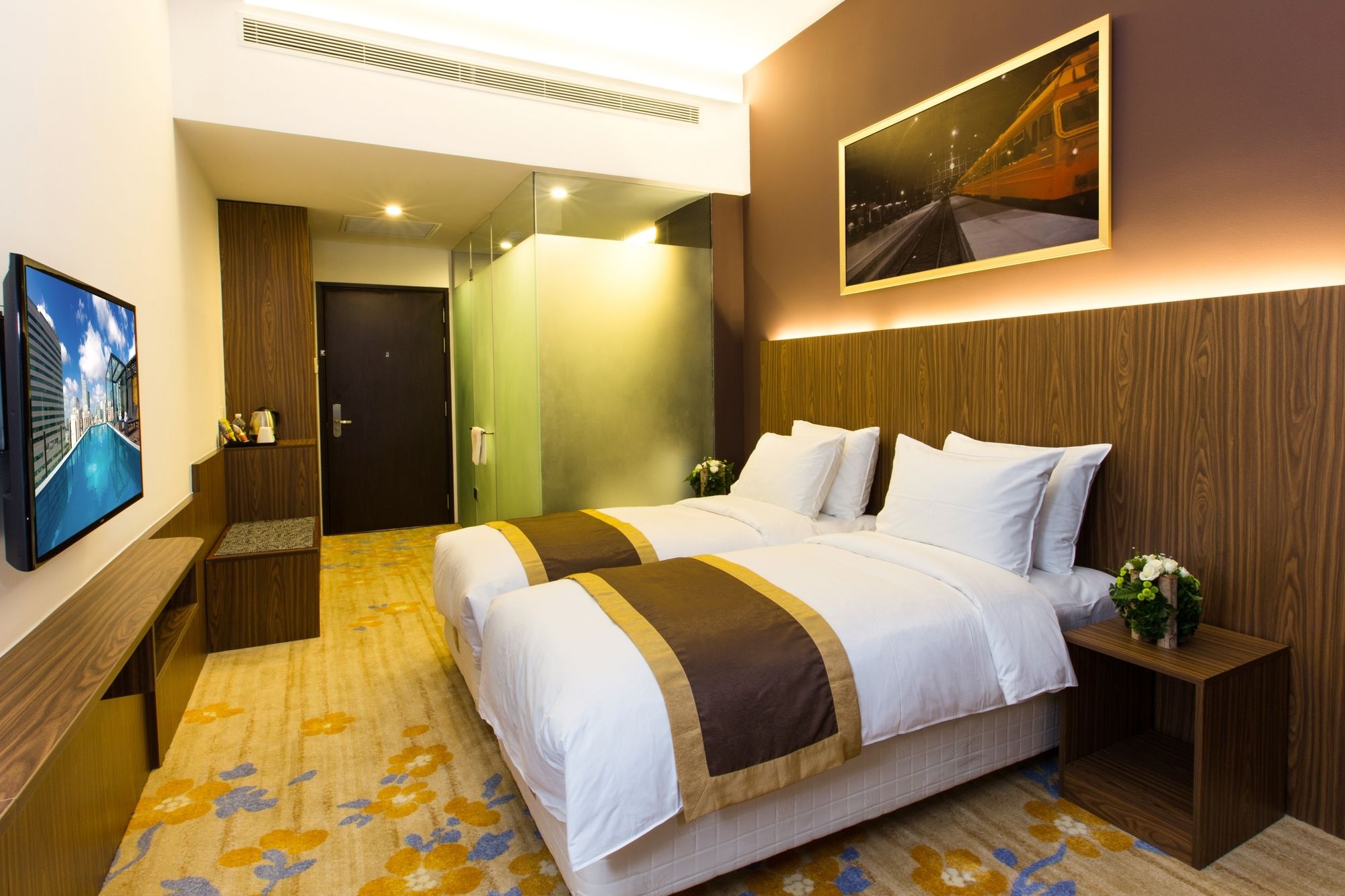 Фото Bay Hotel Ho Chi Minh