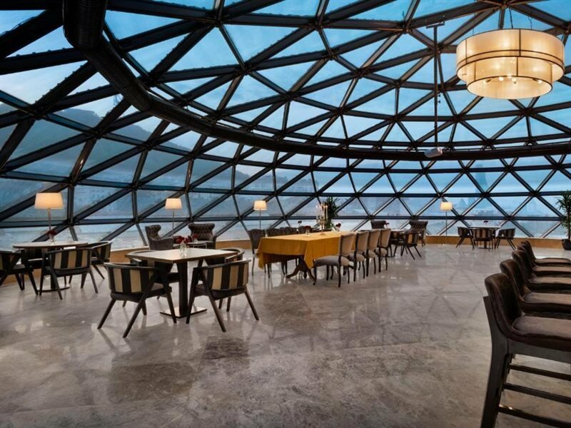 Фото Wyndham Grand Tbilisi