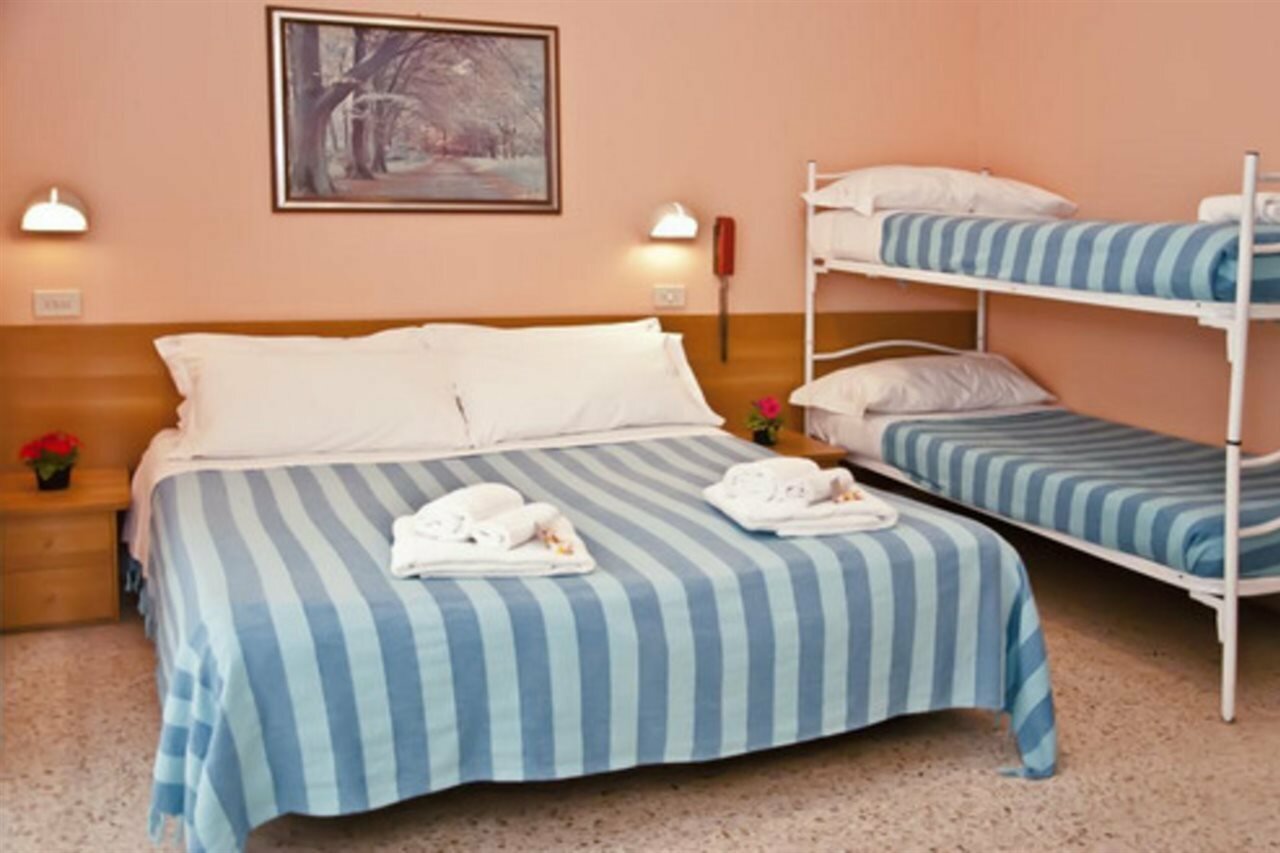 Фото Hotel Staccoli