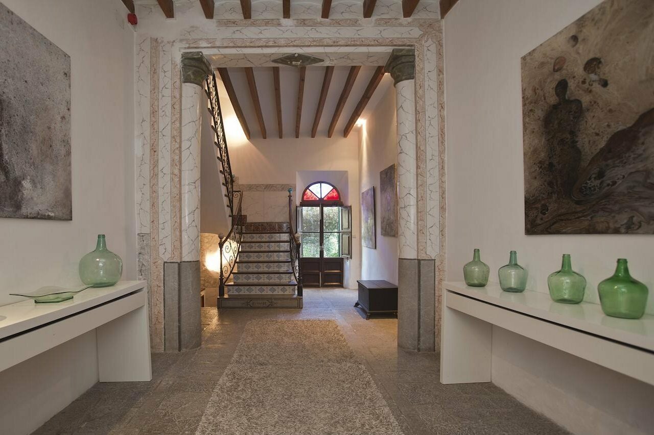 Фото Fornalutx Petit Hotel