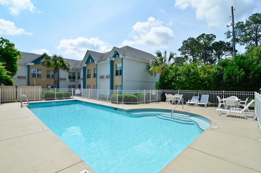 Фото Days Inn by Wyndham Panama City