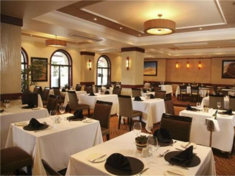 Фото Avani Windhoek Hotel & Casino