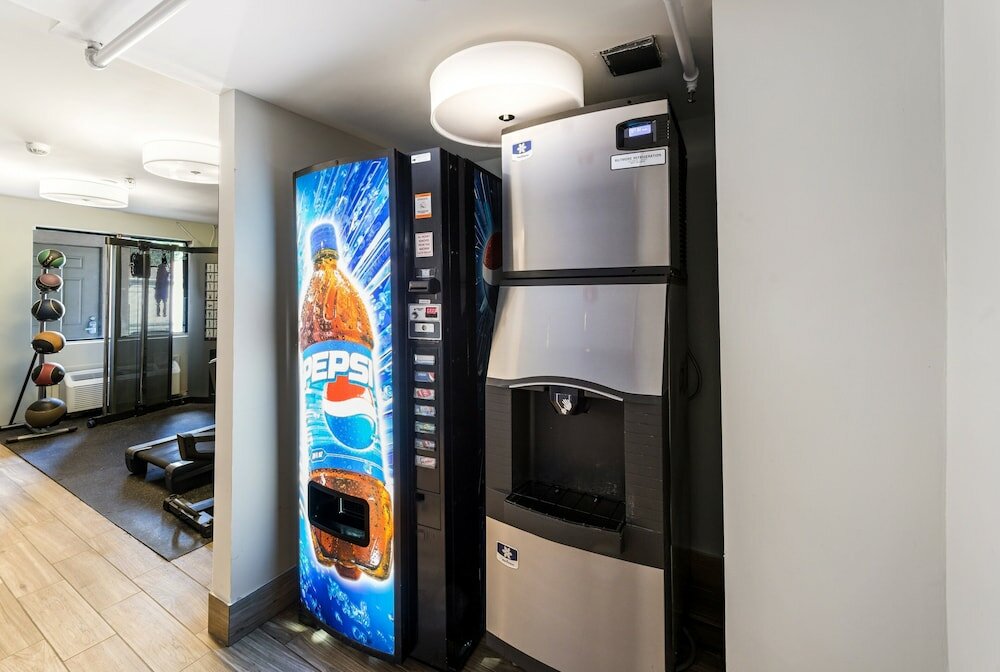 Фото Red Roof Inn Morton Grove