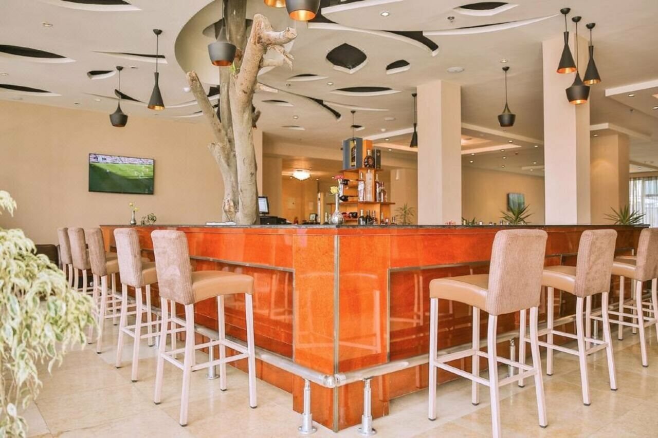 Фото Magnolia Hotel & Conference Center