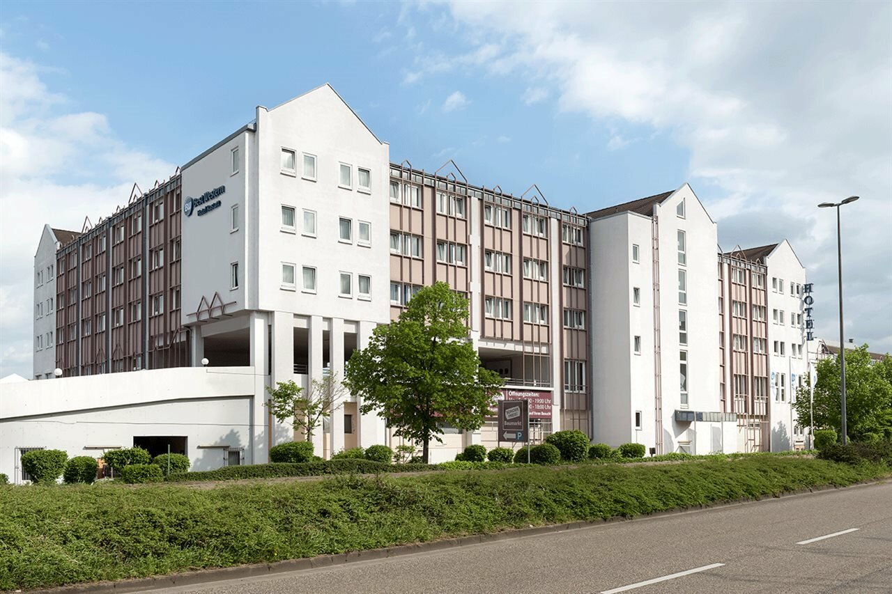 Фото отеля 1