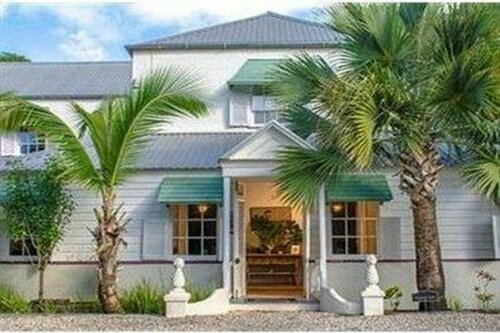 Гостиница Sweetfield Manor в Бриджтауне