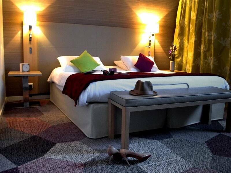 Фото Mercure Carcassonne La Cité hotel